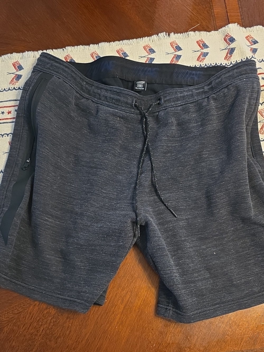 American Eagle Outfitters Heather Charcoal Drawstring Performance Shorts